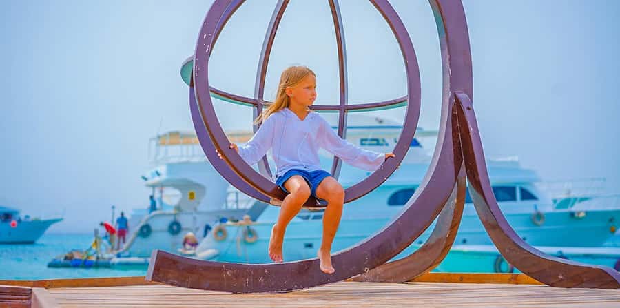 Hurghada: Paradise Island Yacht Cruise, Lunch & Snorkeling - What the boat ride is really like