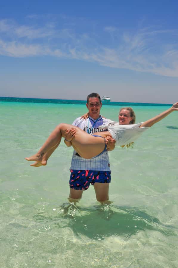 Hurghada: Private Speedboat To Bayoud Islands From El Gouna - Swimming and beach time at Otate Bayoud
