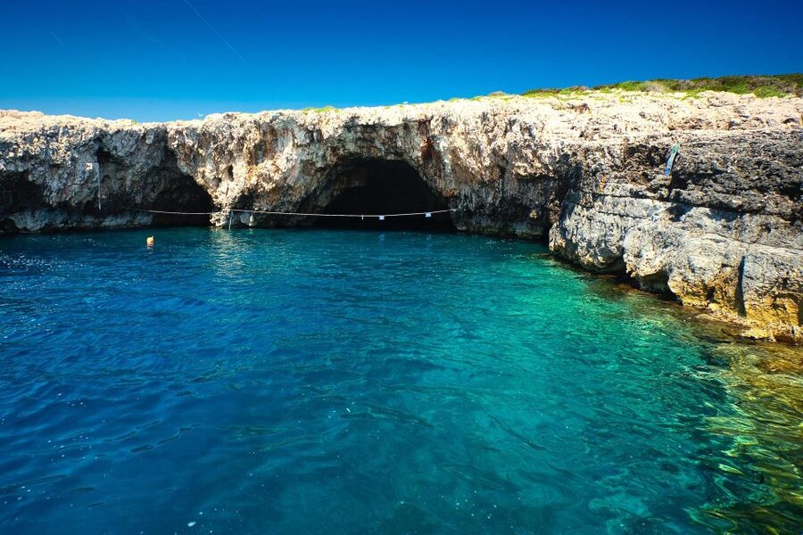 Hvar:Blue & Grenn Cave and Vis Island Private Speedboat Tour - Reaching the Blue Cave on Biševo