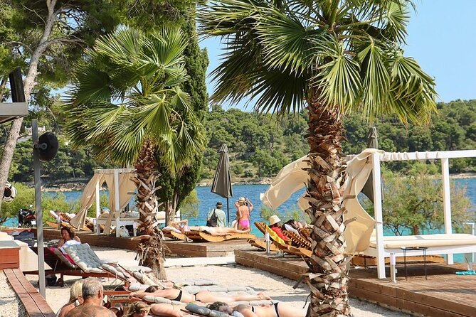 Hvar, Brač & Pakleni islands cruise with lunch & drinks from Split & Trogir - What is really included in the drinks service