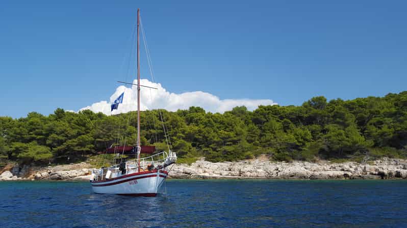 Hvar: Pakleni Islands Sailing Tour with Brunch - How the Experience Feels in Practice