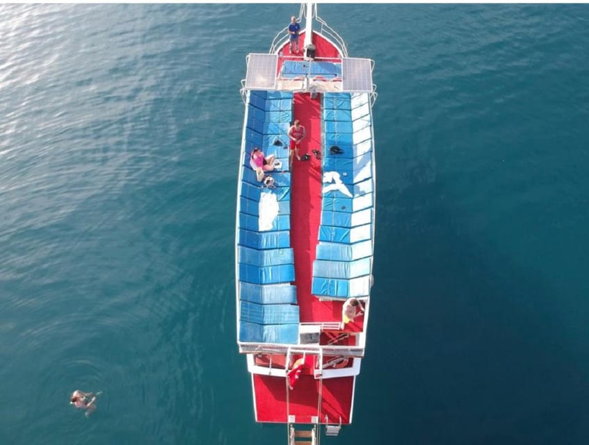 Icmeler: Day-Cruise to Cleopatra Island & Gokova Bay - The blue water of Lacivert Bay