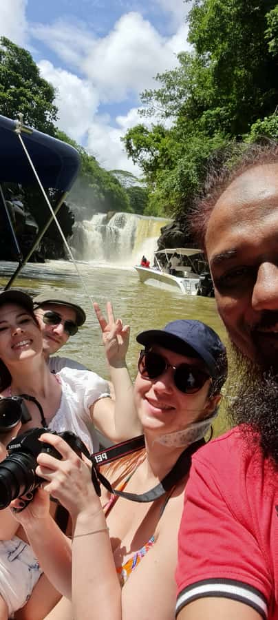 Ile aux Cerfs: Island & Waterfall Speedboat Tour with Lunch - What to bring and how to prepare