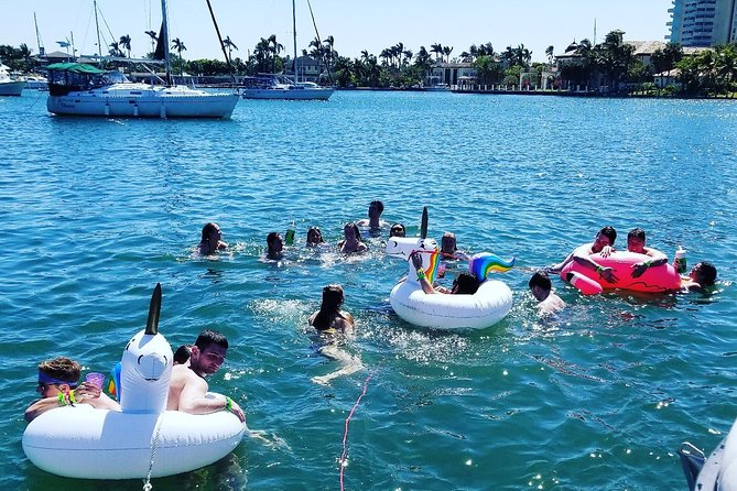 Island Time Boat Cruise in Fort Lauderdale - The sandbar swim and floating time