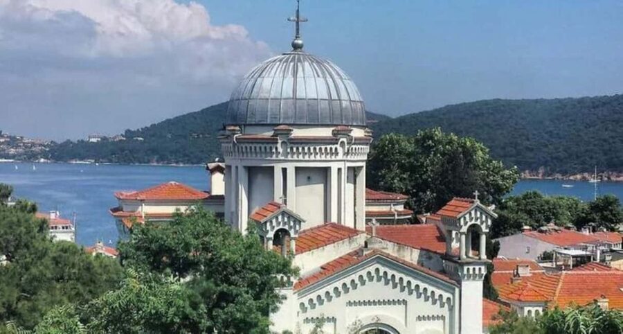 Istanbul Prince Island Cruise with Lunch & Free Time - Seasonal comfort and practical packing