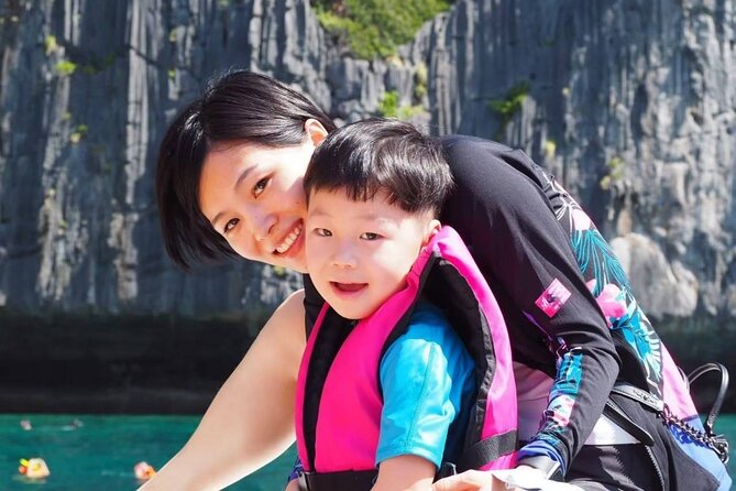 James Bond Island by Big Boat w/ Sea Cave Canoeing and Lunch - Key points at a glance
