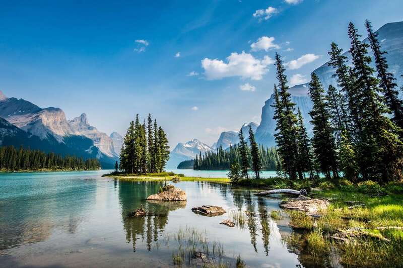 Jasper: Maligne Valley Wildlife & Spirit Island Cruise - Why Maligne Valley makes such a strong day trip