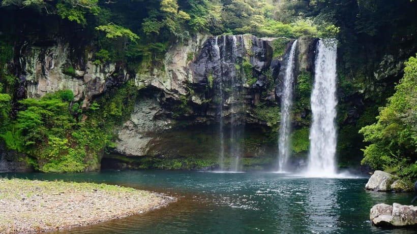 Jeju: For Cruise Guests UNESCO Highlights Jeju Island Tour - Seongsan Ilchulbong, Jeju’s volcanic showpiece