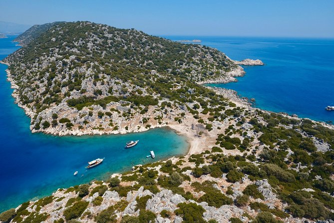 Kas: Kekova Island Sunken City & Historical Sites Boat Tour - Seeing the Sunken City from the boat