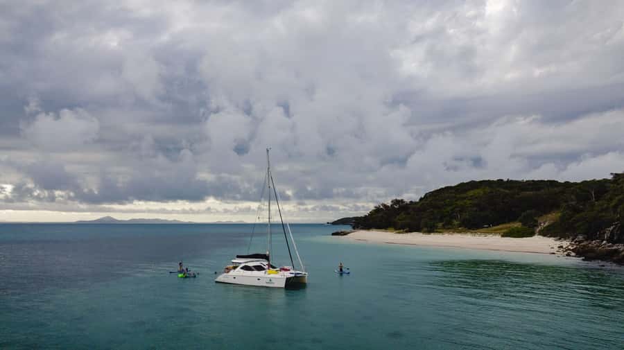 Keppel Islands: Sunset Cruise w/ Cheese Platter & Champagne - Space, Seating, and the Small-Group Feel