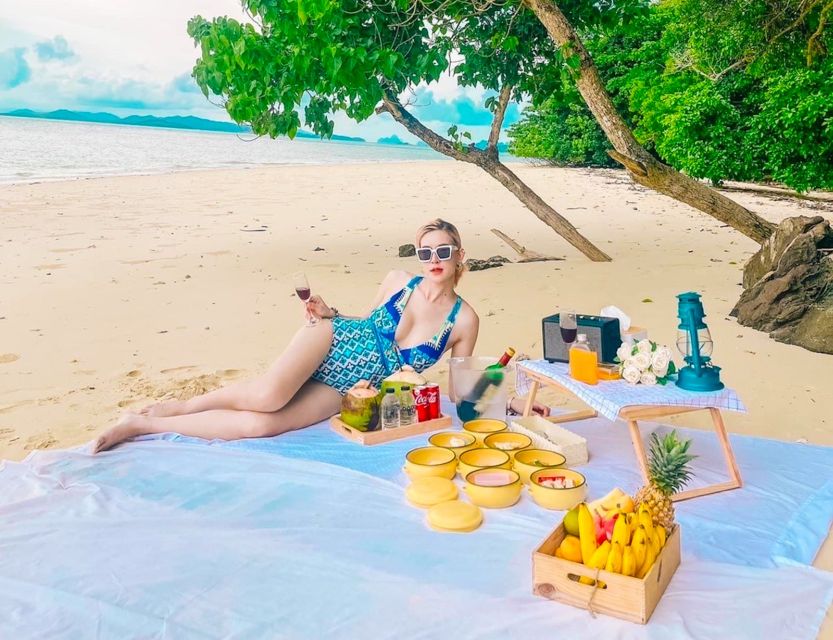 Khao Lak: Private Long-Tail Boat Trip to James Bond Island - James Bond Island and Khao Ping Kan