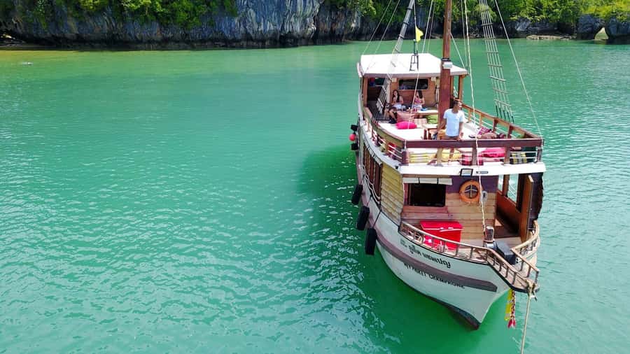 Khao Lak: Traditional boat to Phang Nga Bay and Hong Island - Why this Phang Nga Bay cruise is worth considering