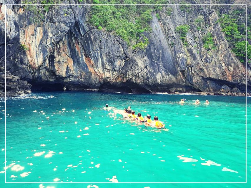 Ko Lanta: 4 Islands Snorkeling Tour by Longtail Boat - The ride back can change the whole mood