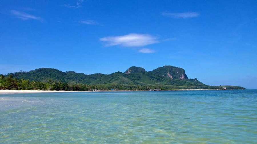 Ko Lanta: Emerald Cave and 4 Islands Tour by Longtail Boat - The best and weakest parts of the day