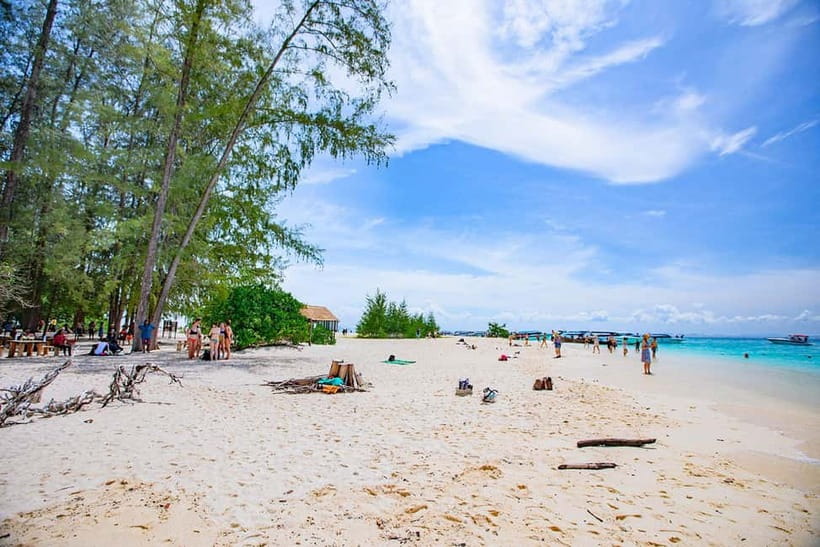 Ko Lanta: Maya Bay & Phi Phi Islands Full-Day Speedboat Trip - Bamboo Island combines lunch, beach and snorkeling