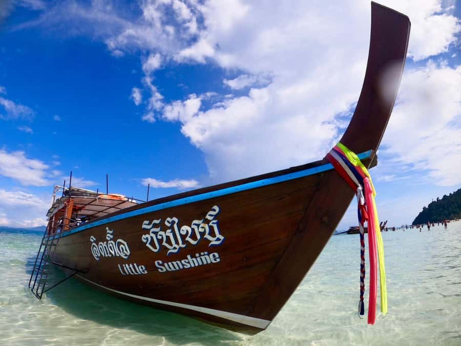 Ko Lanta: Private 4 Islands Tour by Longtail Boat - What the crew and private format add