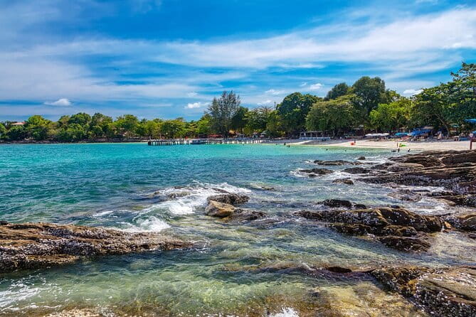 Ko Samet: 5 or 6 Islands Snorkeling Tour with Lunch Option - Koh Kudi: a gentle start in clear water