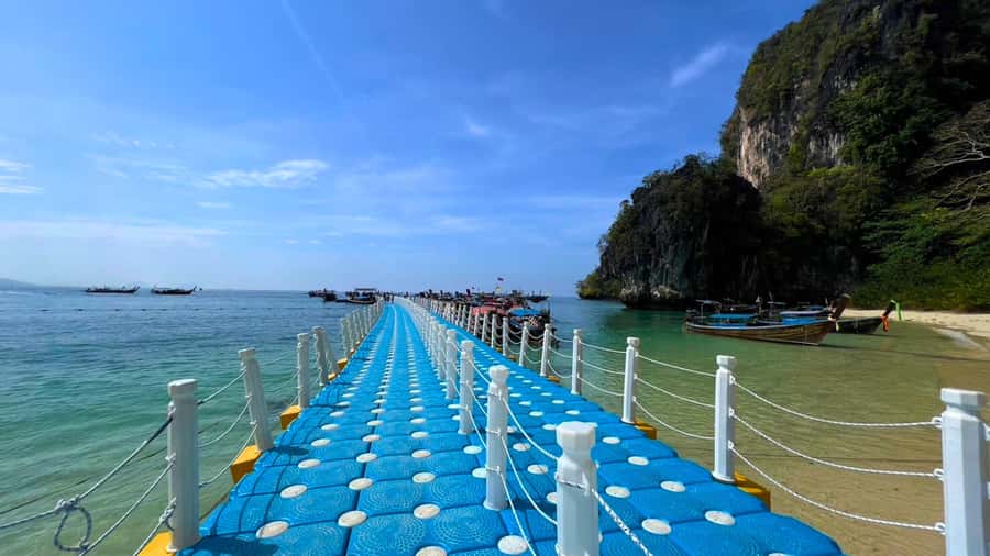 Ko Yao Yai: Hong Island & Plankton Longtail Boat Sunset Tour - Pakbia Island and the sunset finish