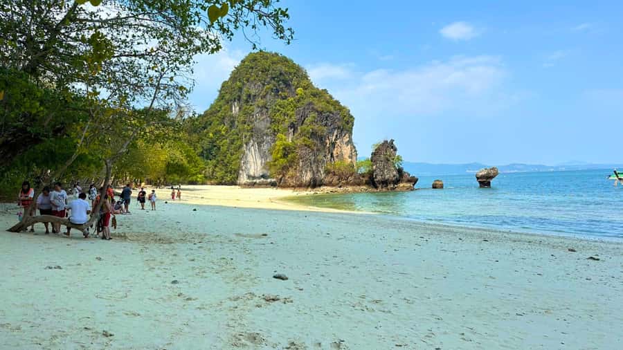 Ko Yao Yai: Hong Island & Plankton Longtail Boat Sunset Tour - What the private price really buys you