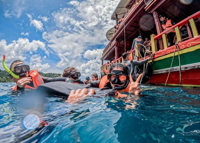Koh Chang: 3 or 4 Islands Snorkel & Beach Tour by Big Boat - Who will enjoy this most?