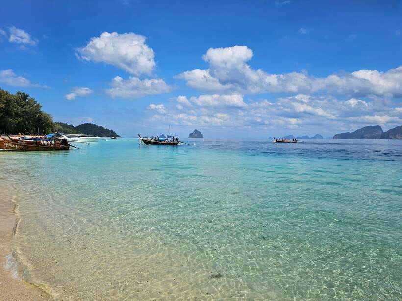 Koh Lanta: 4-Island Tour by Longtail Boat - What to pack for the eight-hour outing