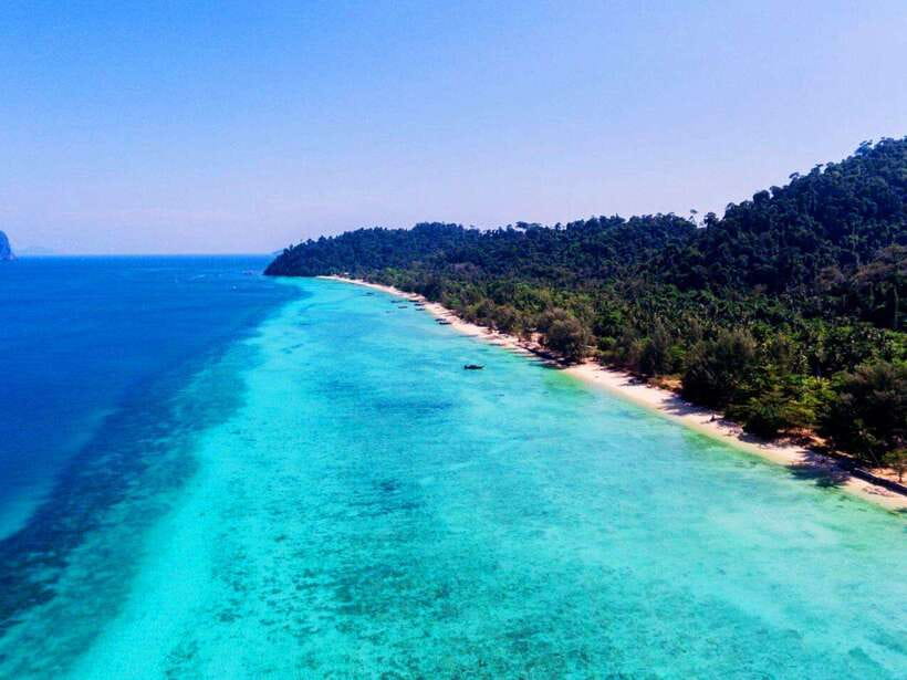 Koh Lanta: 4 Islands and Emerald Cave Snorkeling Trip - Koh Chuek and the soft-coral reefs