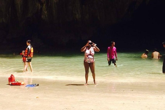 Koh Lanta: 4 Islands Tour by Speedboat with Snorkeling - Getting from Koh Lanta to the islands