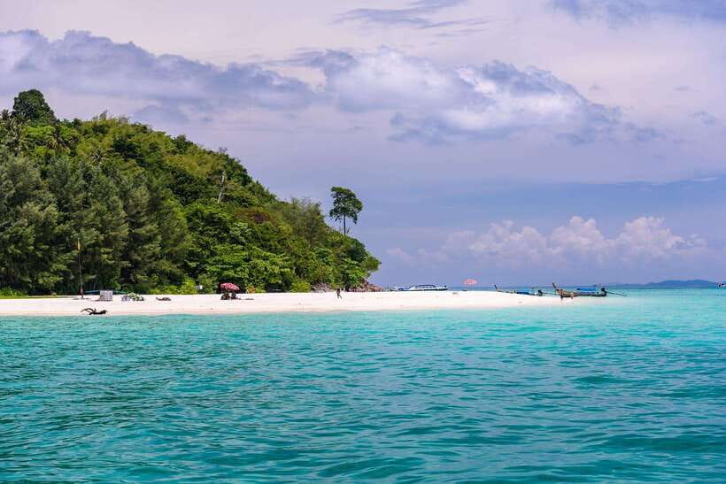 Koh Lanta: Tin's Speedboat Odyssey to Bamboo Island & Beyond - At a glance