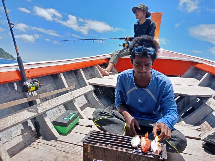 Koh Lipe: 3 Island Snorkeling & Fishing Tour - Morning fishing at park-designated points