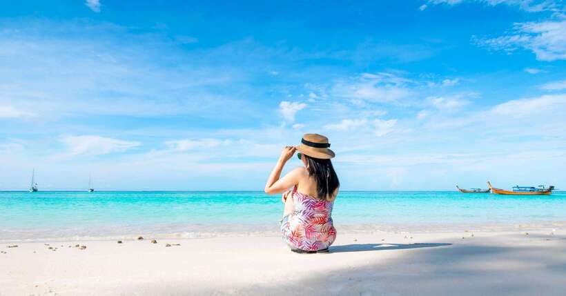 Koh Lipe: Island Hopping by Private Longtail Boat w/ Snorkel - Koh Rawi for a quiet beach break