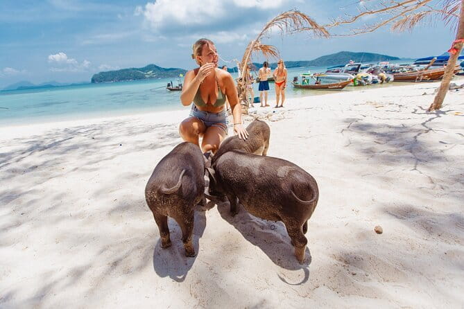 Koh Samui: Island Hopping Adventure in Coral and Pig Island - Kayaking and the final beach break