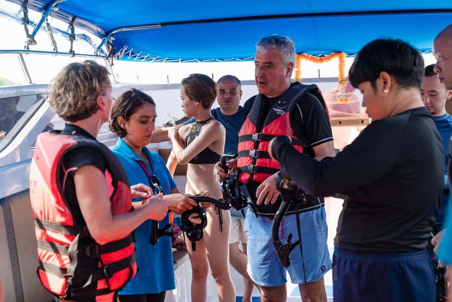 Koh Samui: Pig Island & Koh Tan Snorkeling by Speed boat - Who will enjoy this trip most