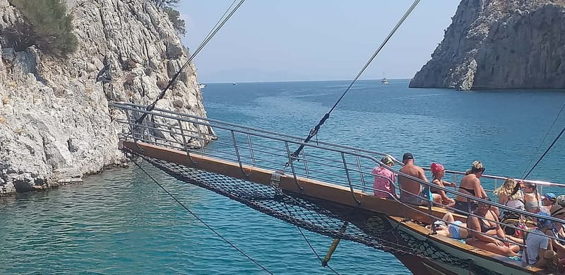 Kos: 3-Island Cruise with Lunch, Swimming and Audio Guide - Why this seven-hour cruise works so well