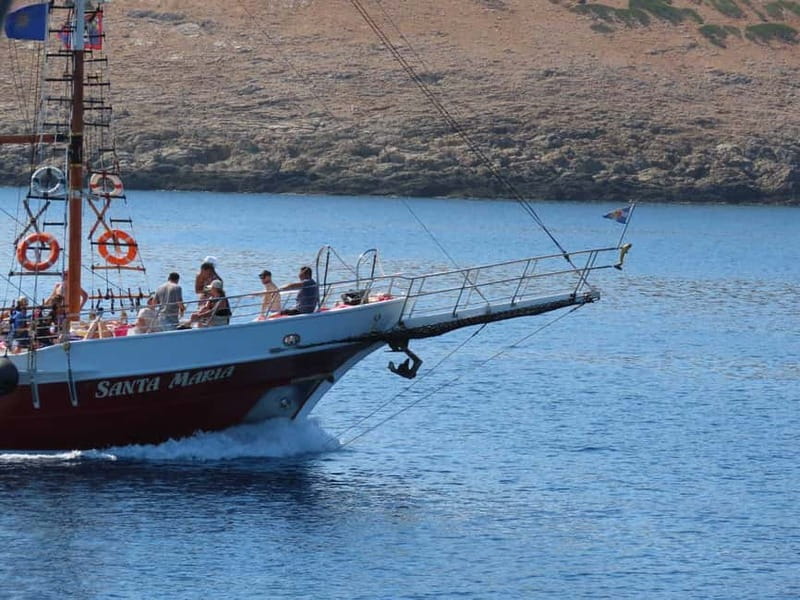 Kos: 3-Island Cruise with Lunch, Swimming and Audio Guide - The first cruise and the search for dolphins