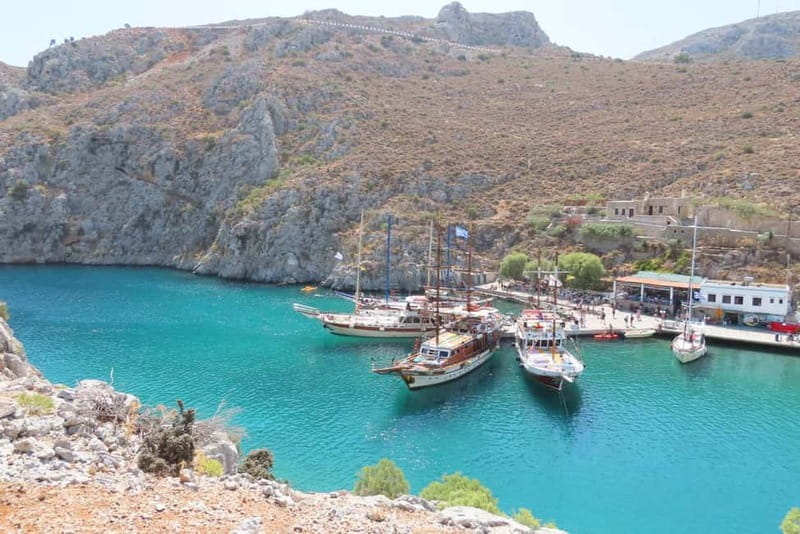 Kos: 3-Island Cruise with Lunch, Swimming and Audio Guide - The crew and guide make a real difference