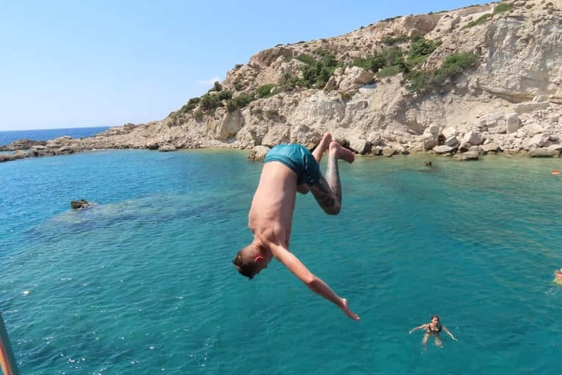 Kos : 3-Island Wooden Ship Cruise w/ Lunch on Captain Hook - Food, drinks, music, and the boat’s daily rhythm
