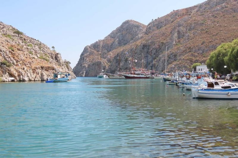 Kos : 3-Island Wooden Ship Cruise w/ Lunch on Captain Hook - The first hours: open water and dolphin watching
