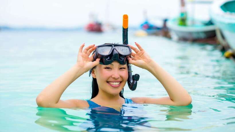 Kota Kinabalu: Snorkeling & Island Hopping Sapi & Manukan - Sapi Island: easy snorkeling, busy beaches