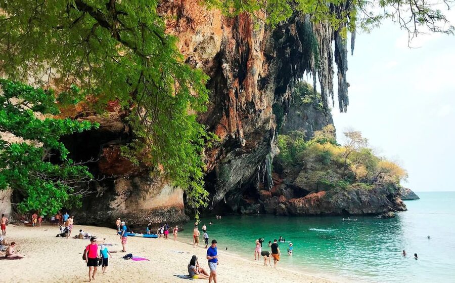 Krabi: 4 Island Whirlwind Tour with Caves, Sandbars & Reefs - Chicken Island from the water and shore