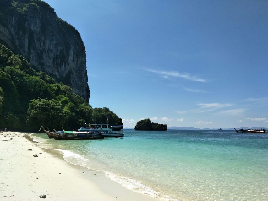 Krabi: 4 Islands Day Trip by Speedboat Including Lunch Box - Returning by speedboat in the early afternoon