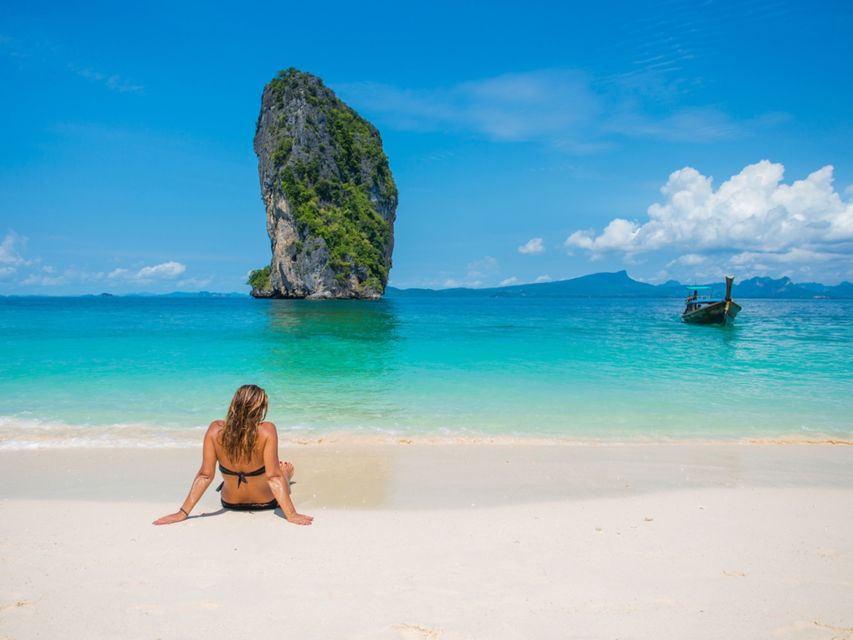 Krabi: 4 Islands Day Trip by Speedboat Including Lunch Box - The guides and the group atmosphere