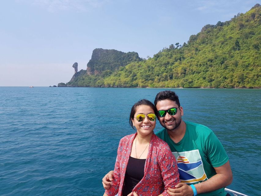 Krabi: 4 Islands Day Trip by Speedboat Including Lunch Box - Hotel pickup and the early ride to Railay