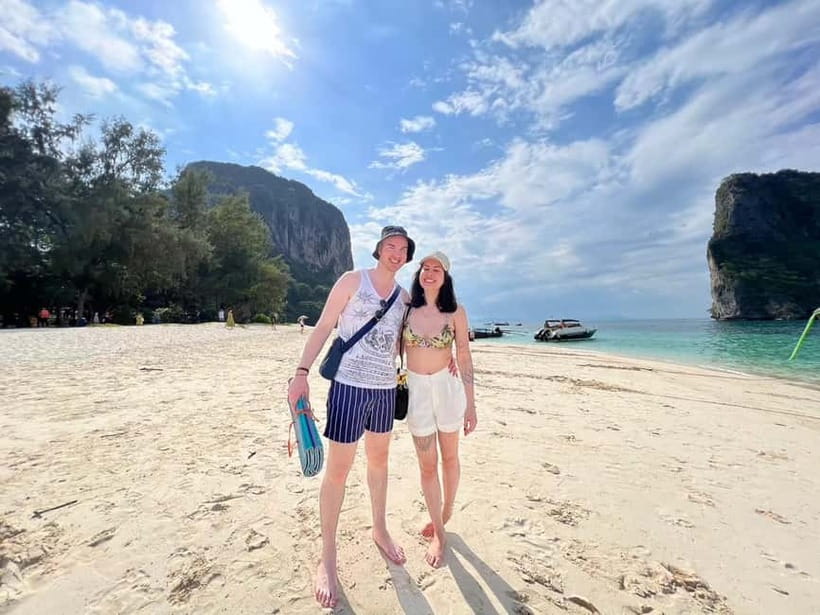 Krabi: 4 Islands Hopping & Snorkeling Tour - Chicken Island and the final swim
