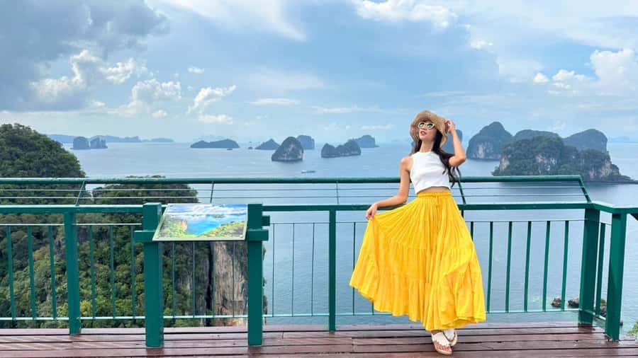 Krabi: 4 Islands & Ko Hong Private Long-tail Boat Tour - Phra Nang Cave Beach starts the morning