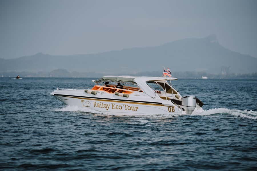 Krabi: 4 Islands Private Luxury Speed Boat Tour - Chicken Island gives the route its famous photo