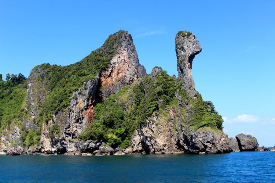 Krabi: 4 Islands Private Trip by Speedboat - Phra Nang Beach and the cave shrine