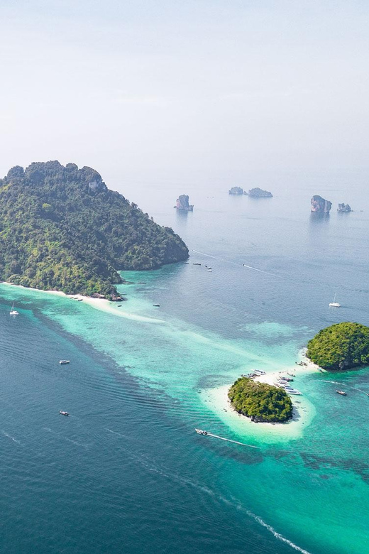 Krabi: 4 Islands & Thale Waek's Sandbar Tour By Speedboat - Chicken Island’s short snorkeling stop