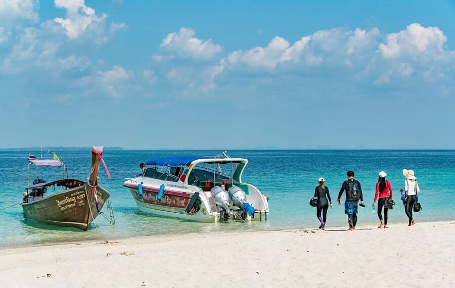 Krabi: 4 Islands & Thale Waek's Sandbar Tour By Speedboat - Thale Waek and Koh Mor at low tide