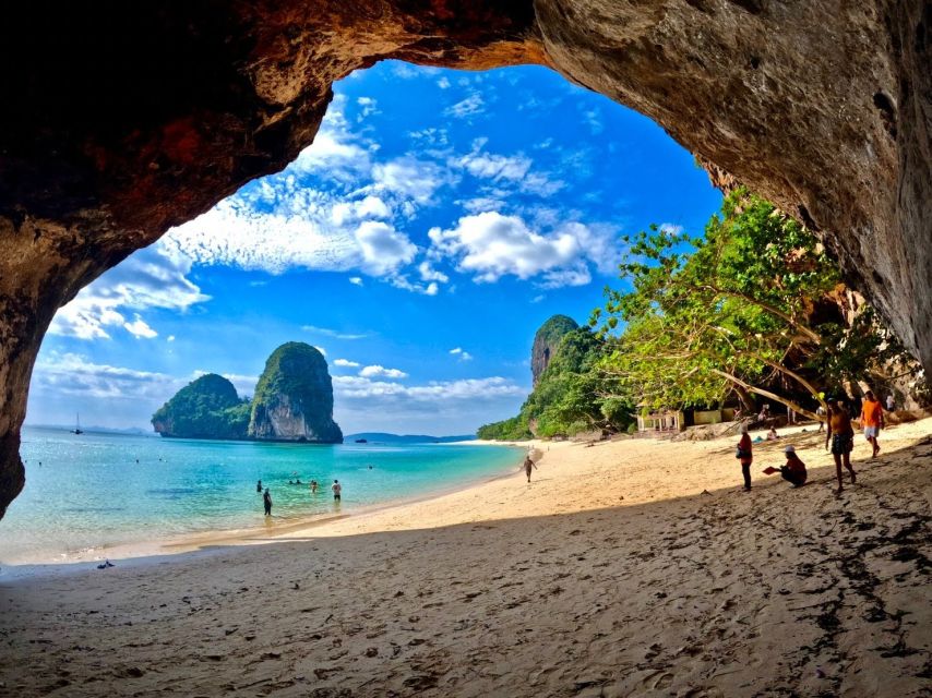 Krabi: 4 Islands Tour by Longtail Boat & Thai Buffet Lunch - What to pack for a wet, sunny boat day