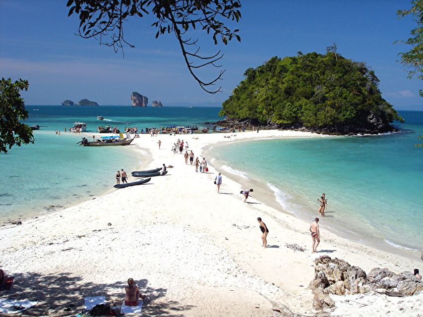 Krabi: 4 Islands Tour by Longtail Boat & Thai Buffet Lunch - Two hours on Poda Island